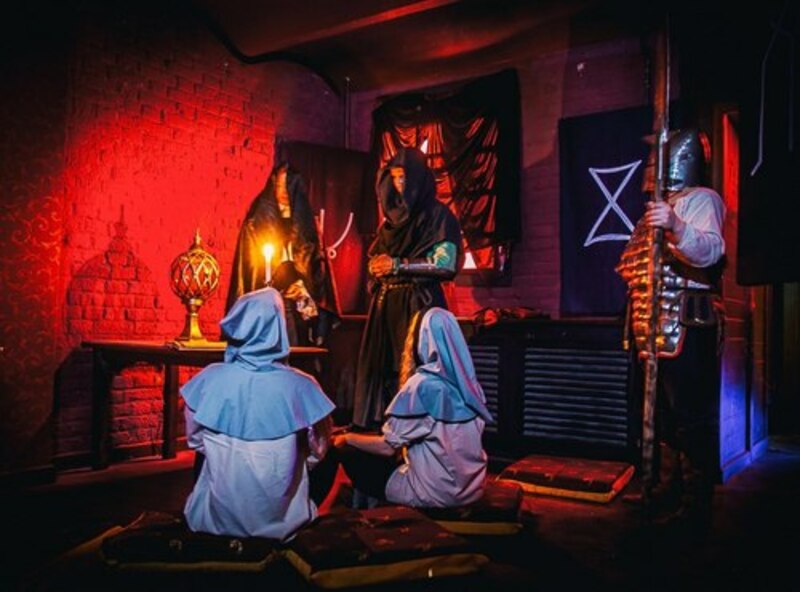 Квест Готика: Темное братство